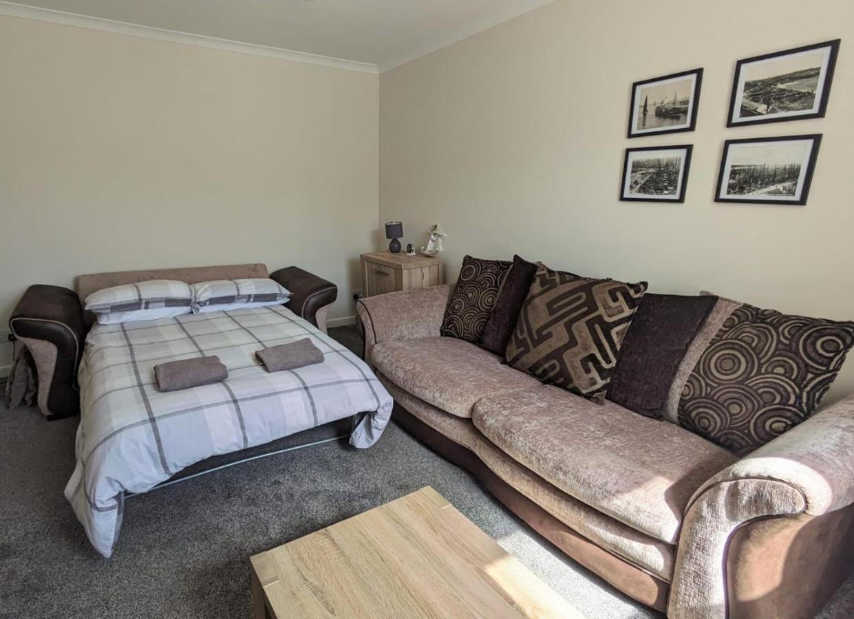 2 Bedroom Townhouse On Nc500, Wick, Highland 威克 外观 照片